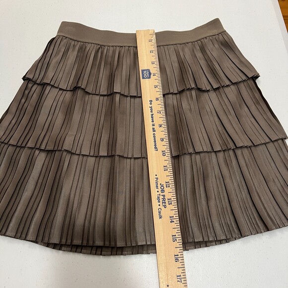 BCBG Maxazria Women's Zana Tiered Spanish Moss Taupe Mini Pull On Skirt Size XXS - Picture 9 of 10